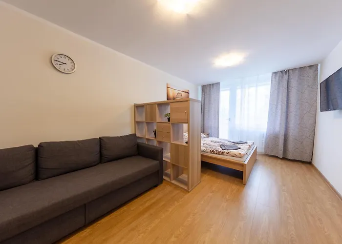 Large Prosek - Your Second Home! * Praag