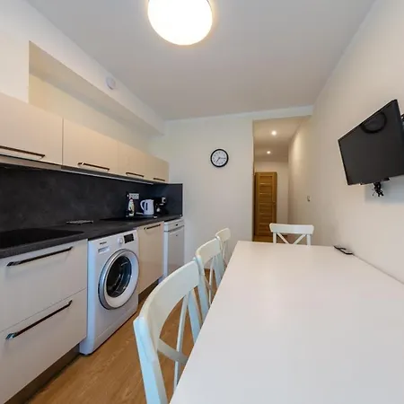 Large Prosek - Your Second Home! * Prague