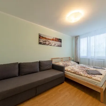 Apartment Large Prosek - Your Second Home! *