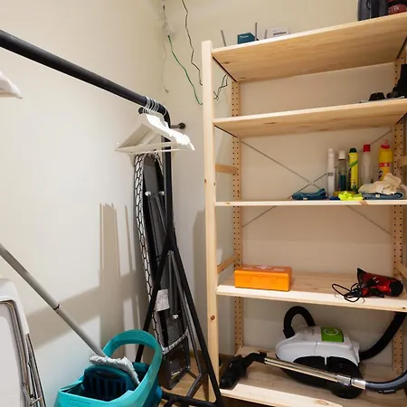 Large Prosek - Your Second Home! 아파트 *